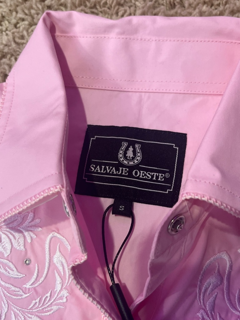 Western Pink Button-Up Shirt with White Embroidery - Picture 3 of 5